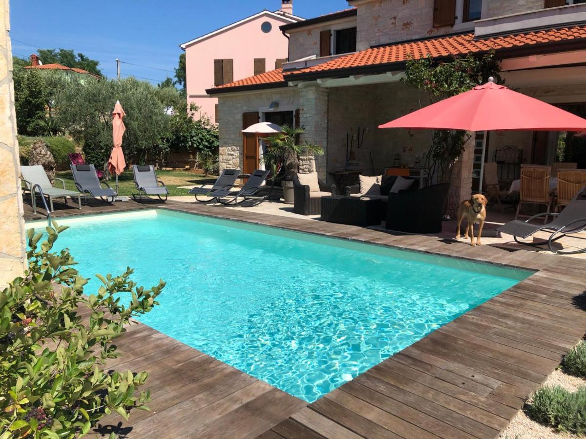 Casa Stefanie Villa Kastelir Ngoại thất bức ảnh