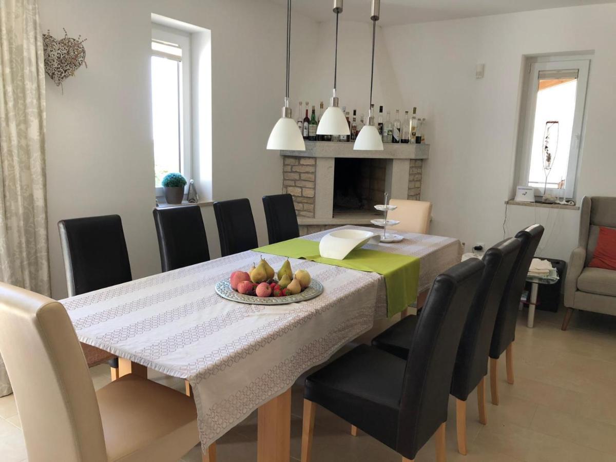 Casa Stefanie Villa Kastelir Ngoại thất bức ảnh