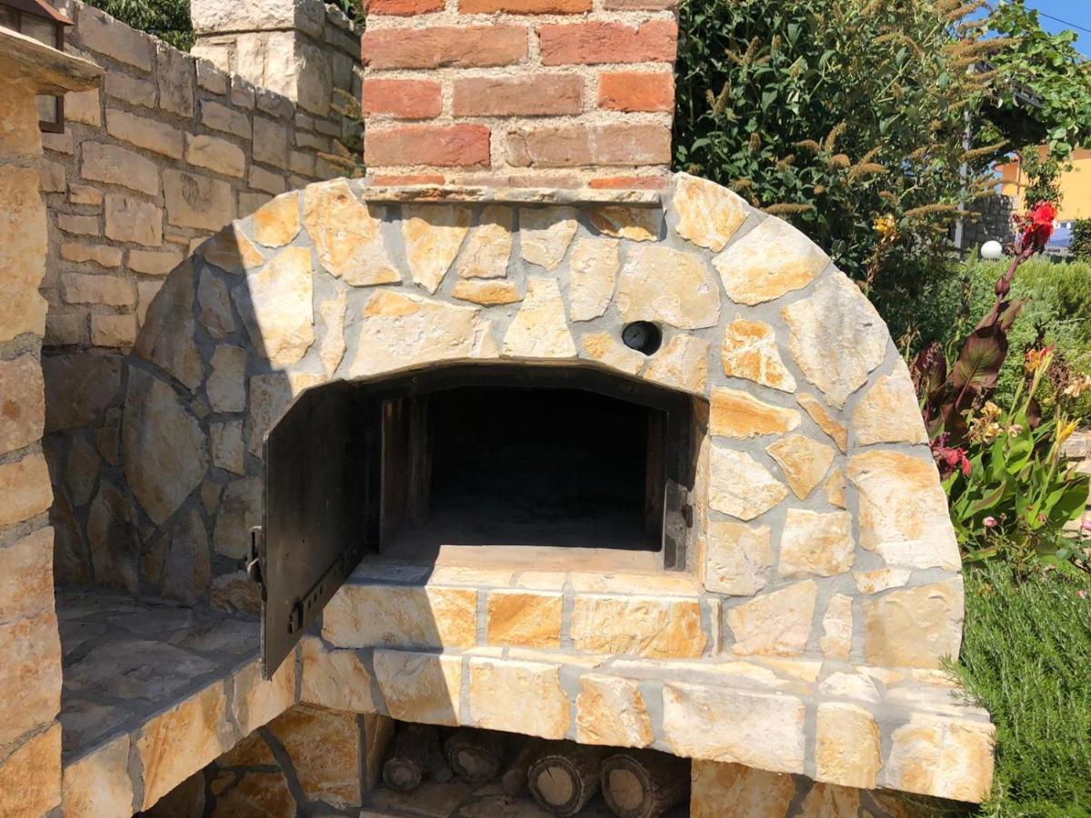 Casa Stefanie Villa Kastelir Ngoại thất bức ảnh
